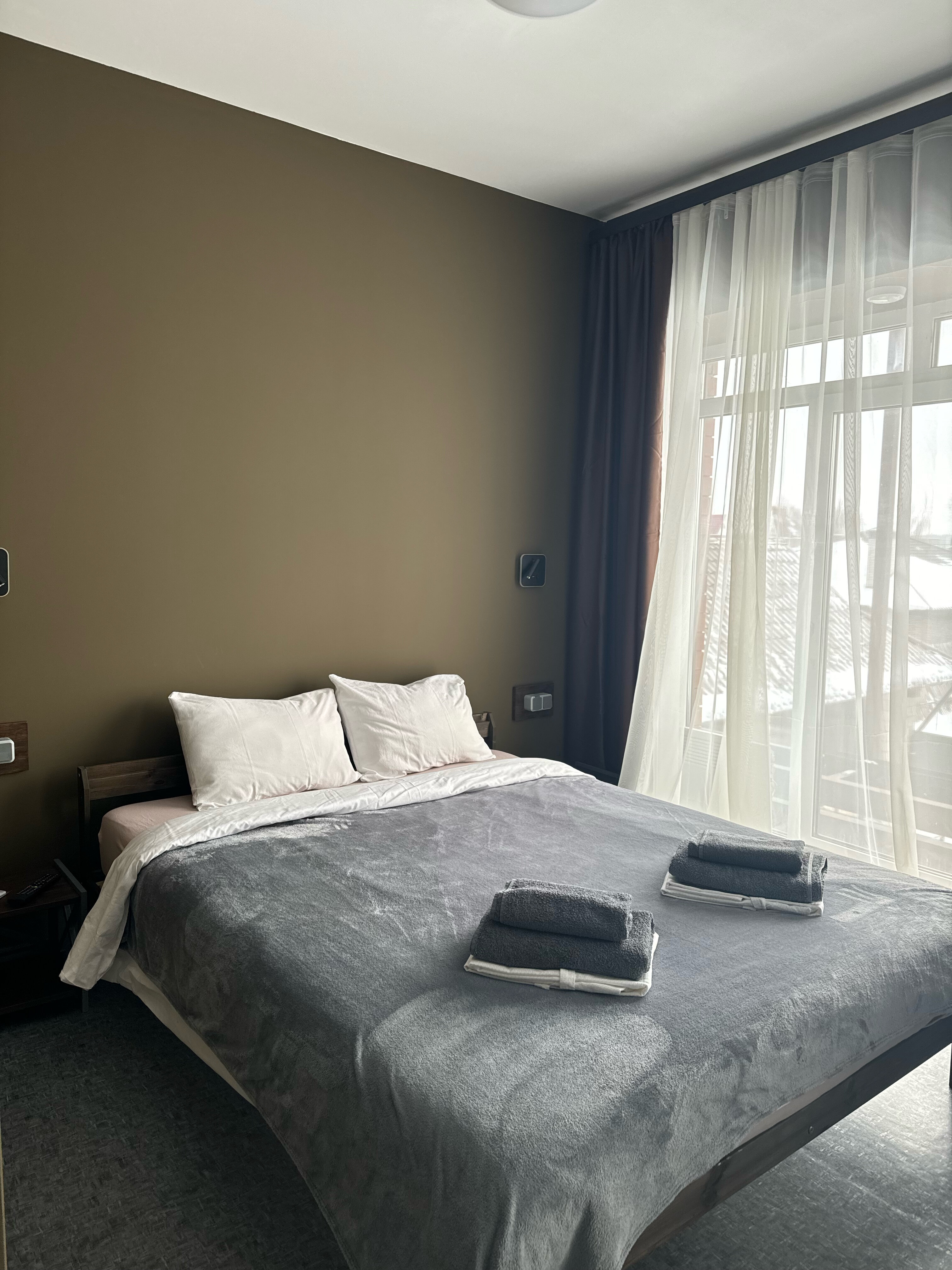 Фото Континент