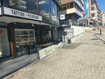 Defne Pastanesi (İstanbul, Besiktas, Yıldız Mah., Asariye Cad., 1C) ، طلبيات الكعك