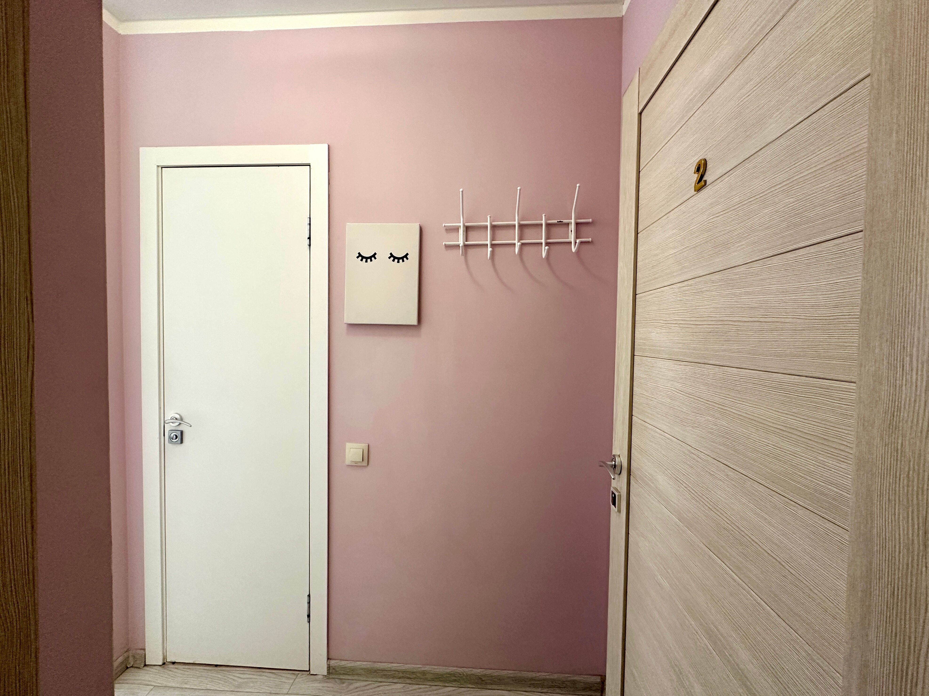 Фото Apartments Private на улице 9 Мая