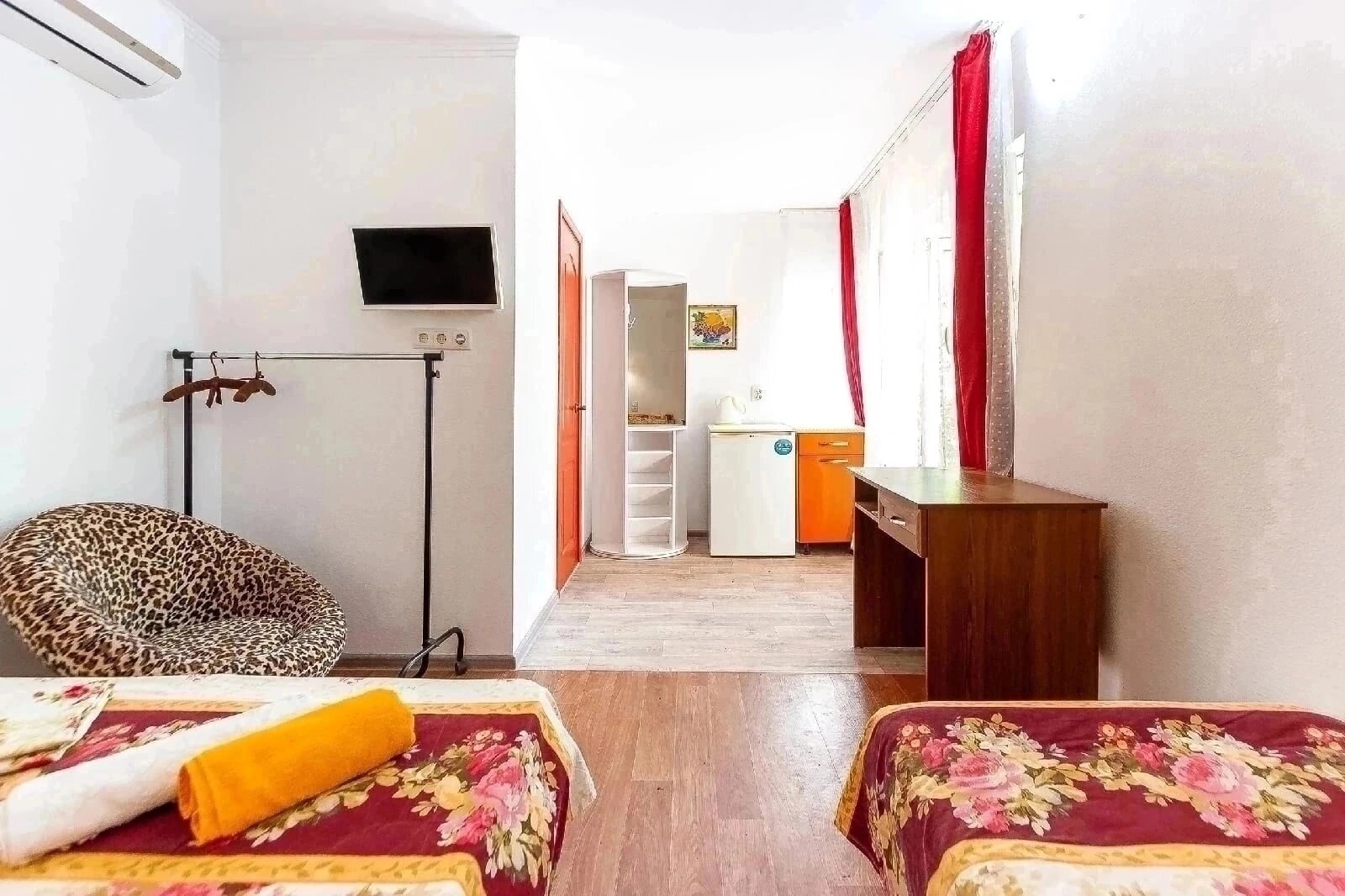 Фото Южный дворик