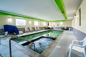 Гостиница Quality Inn Aberdeen