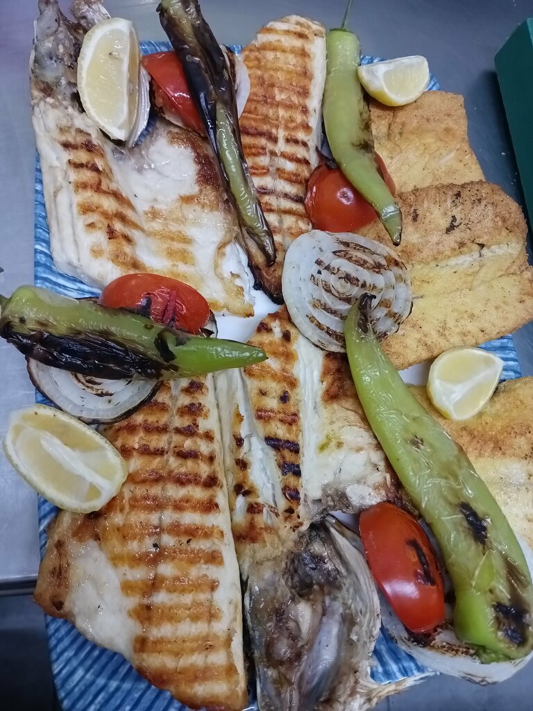 Fish and seafood Liva Balık, Adapazari, photo