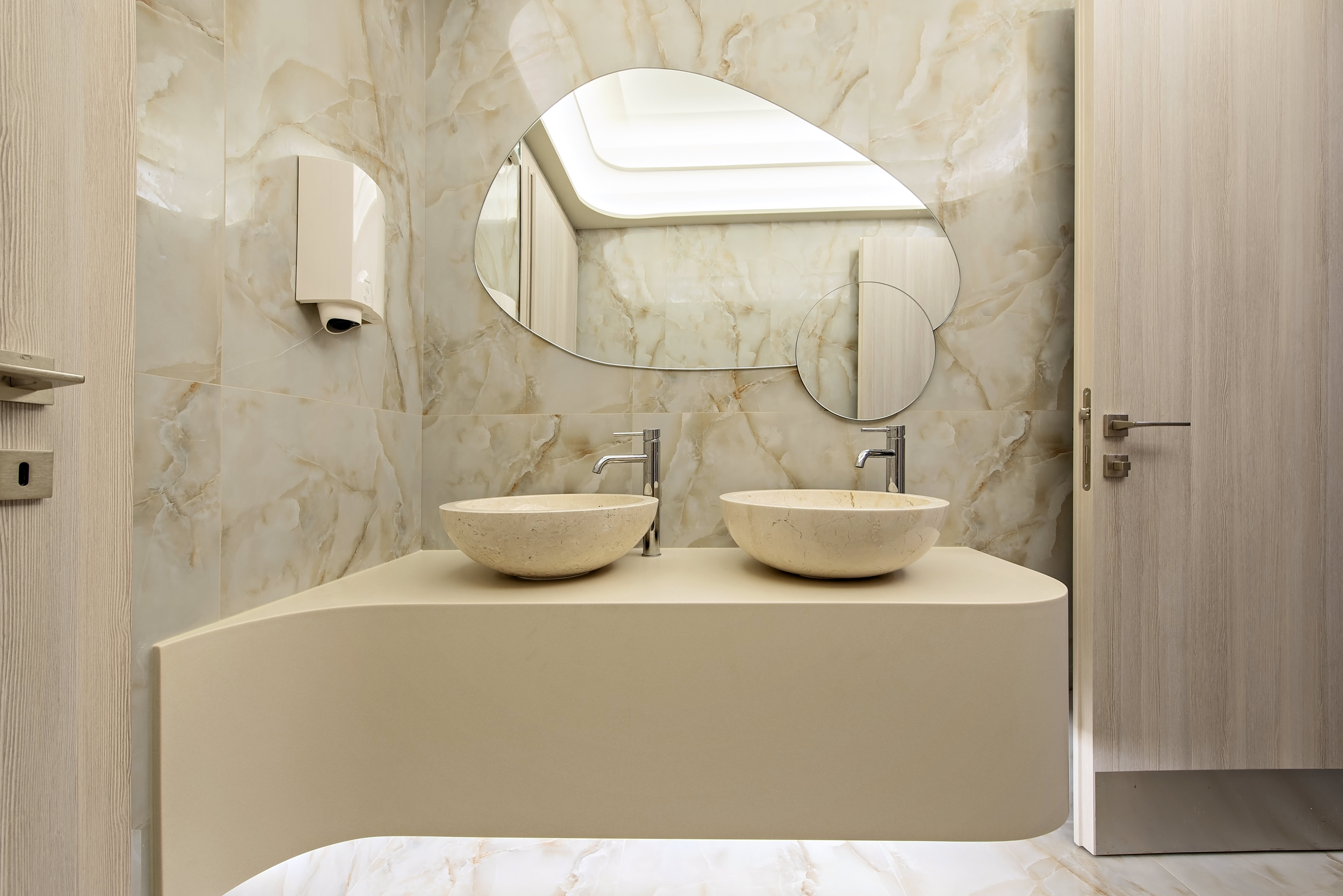 Фото Green Suites Hotel