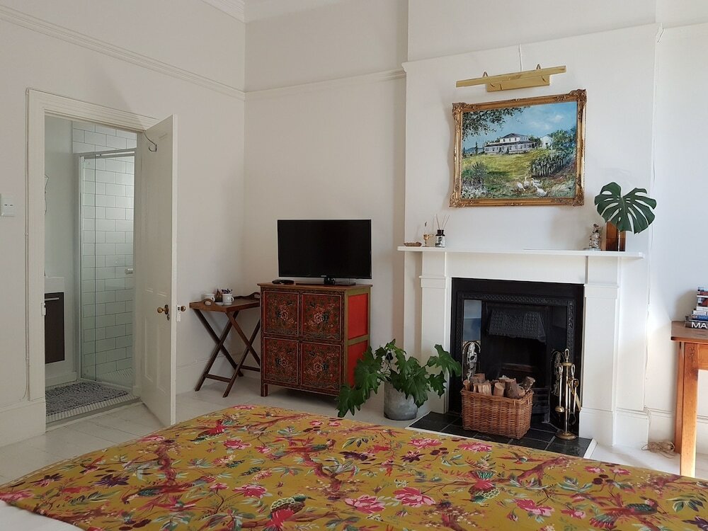 Фото Gilmour Hill