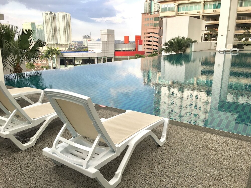 Фото Pinnacle Tower