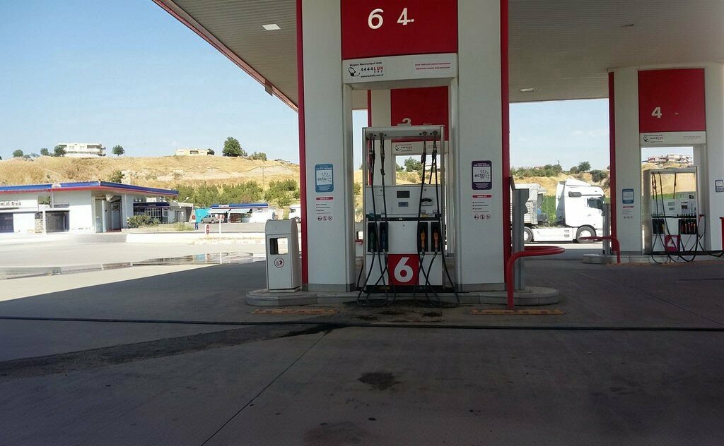 Gas station Lukoil, Kozluk, photo