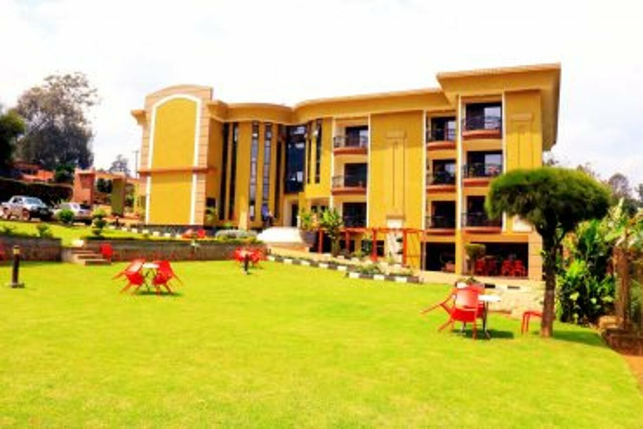 Фото отеля 2