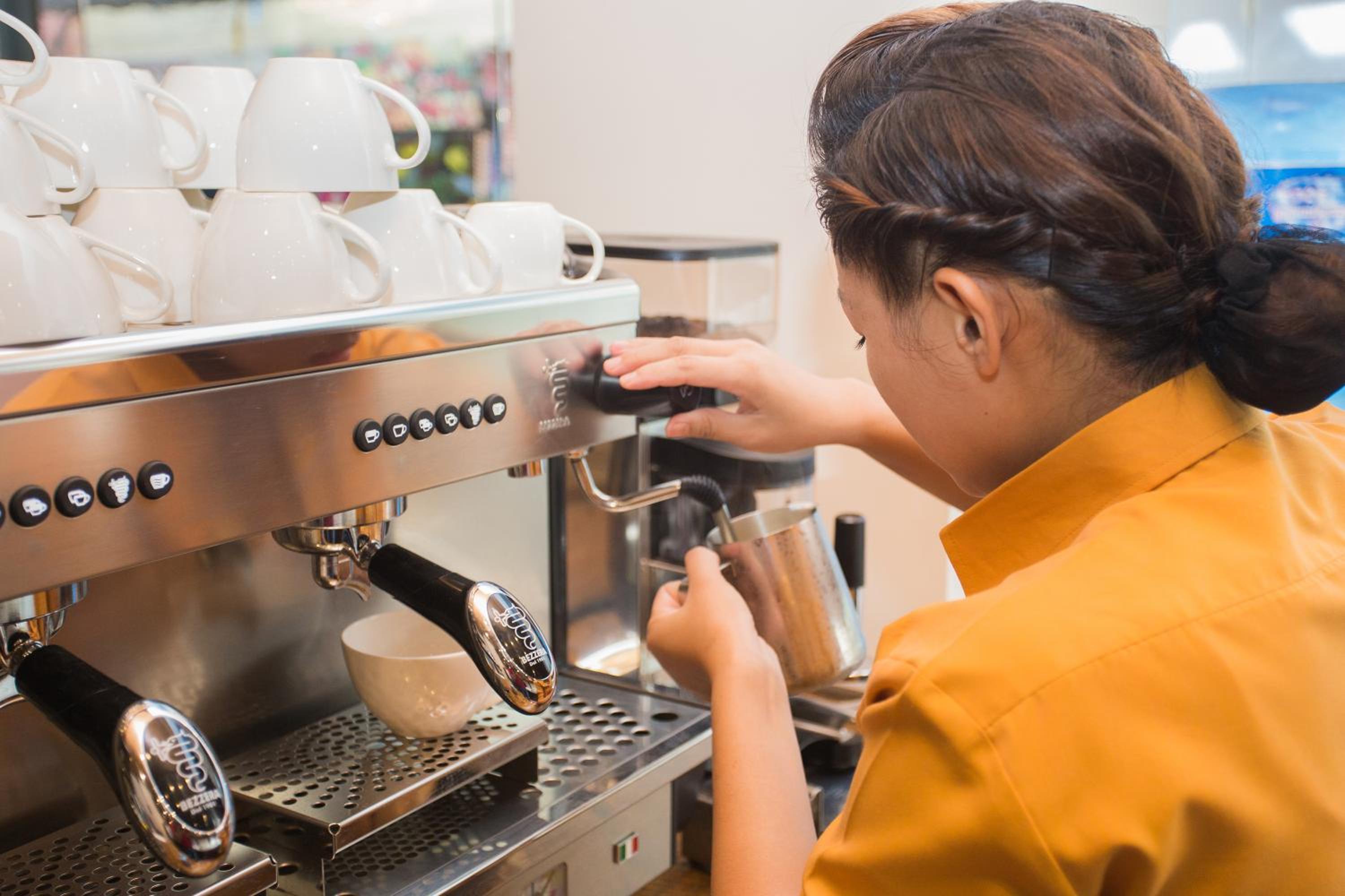 Фото Yatri Suites & SPA