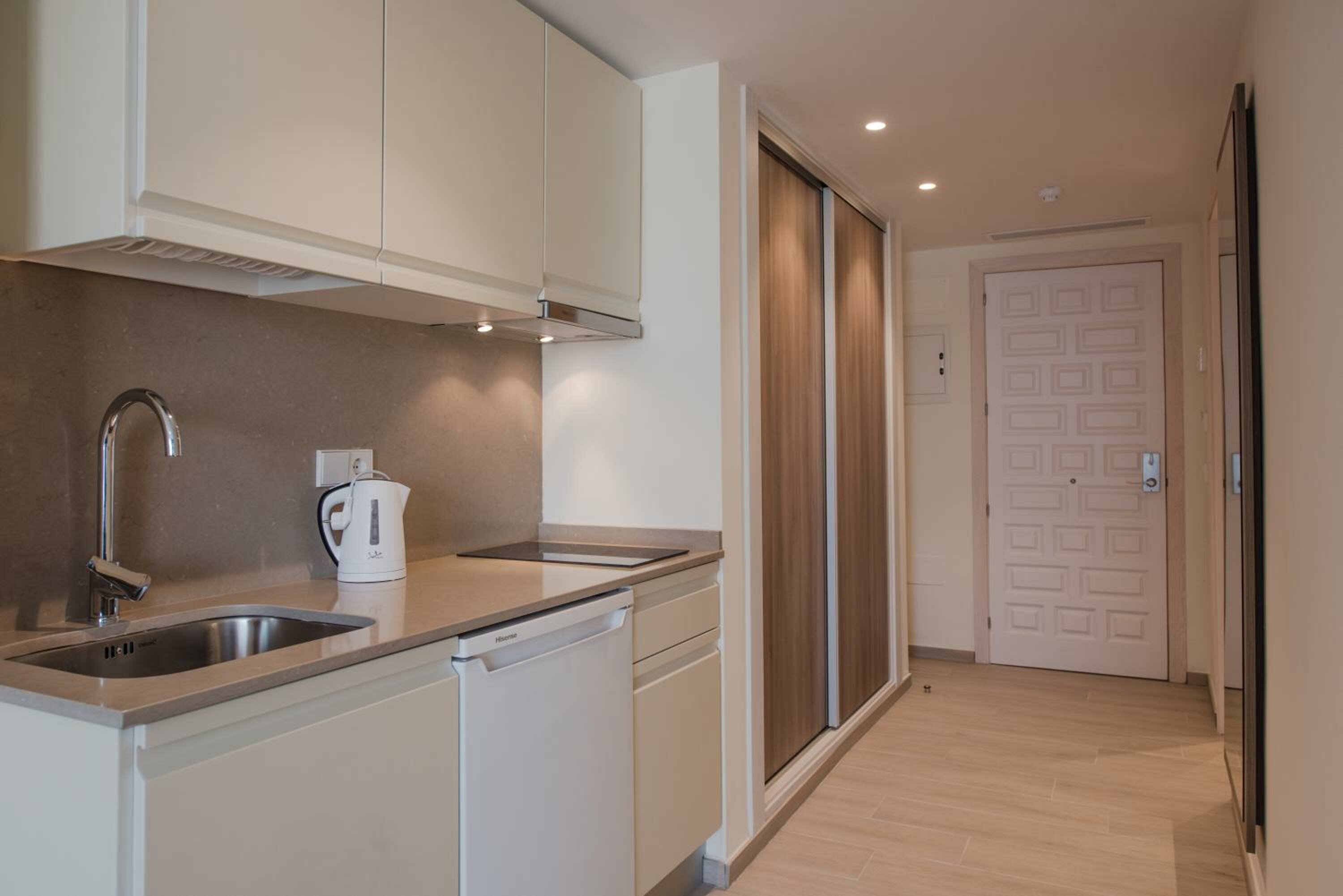 Фото Apartamentos Los Ángeles