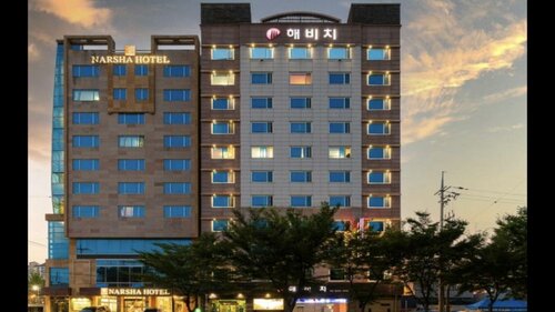 Гостиница Yeosu Beach Hotel в Йосу
