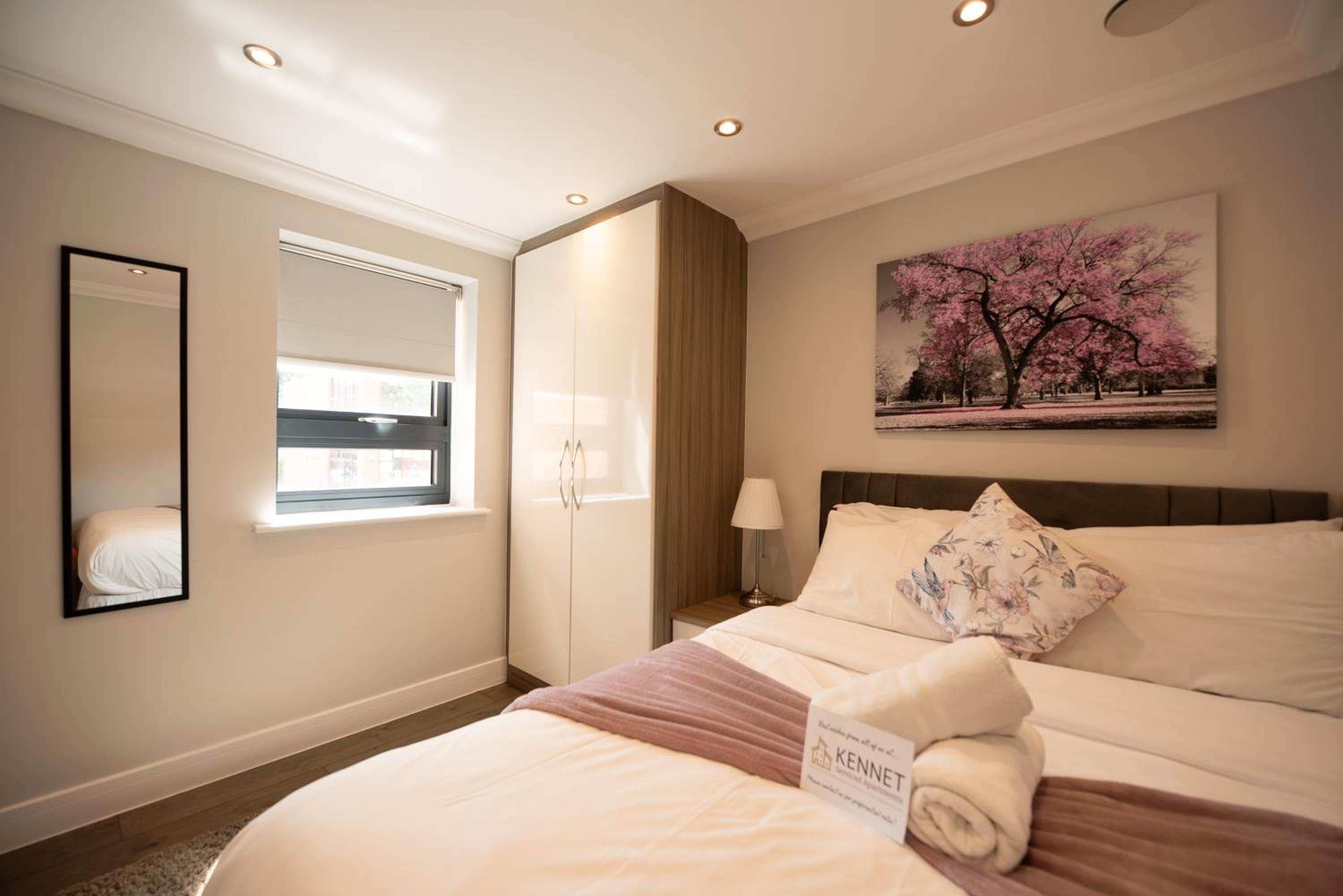 Фото Malthouse Court