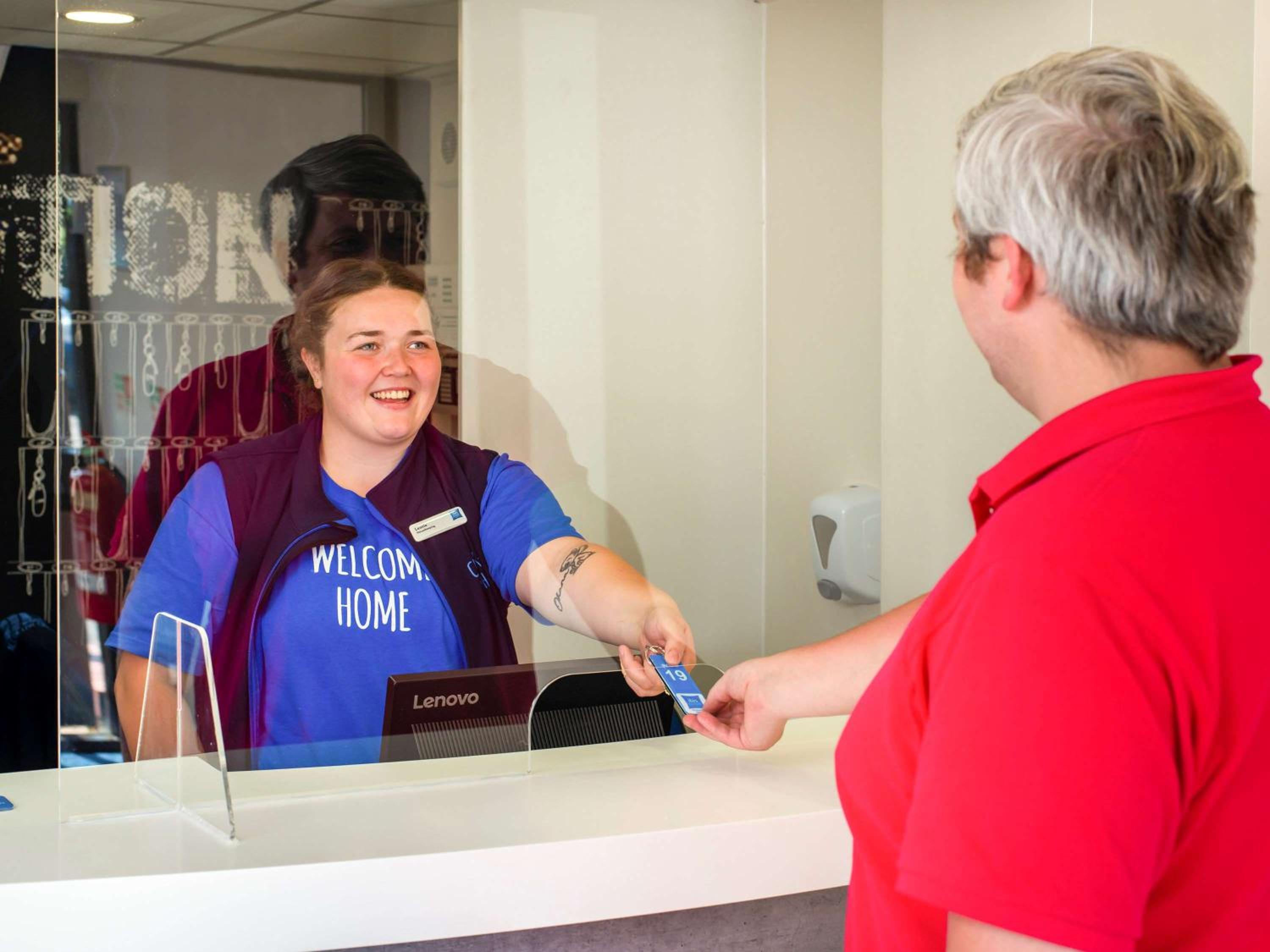 Фото Отель ibis budget Dundee Camperdown