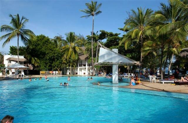 Гостиница Turtle Bay Beach Club