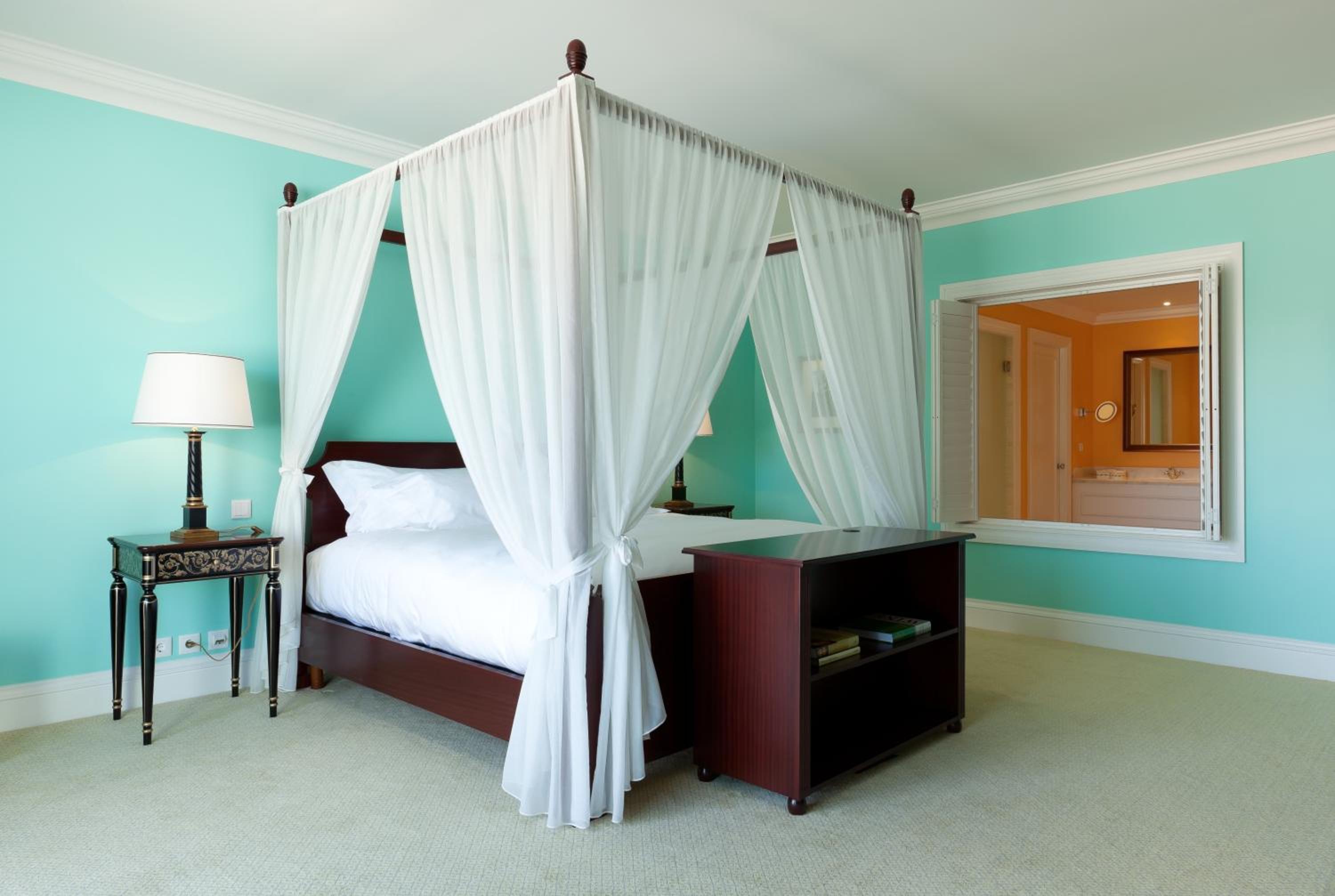 Фото The Yeatman Hotel