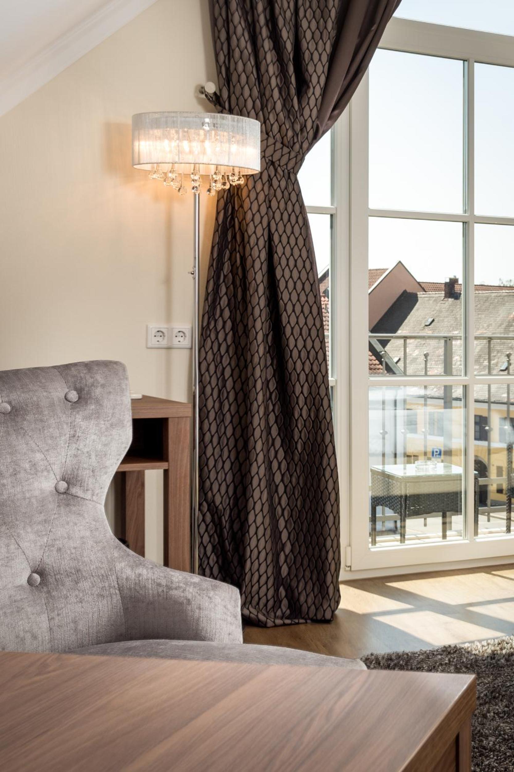 Фото Hotel - Gasthof Höttl