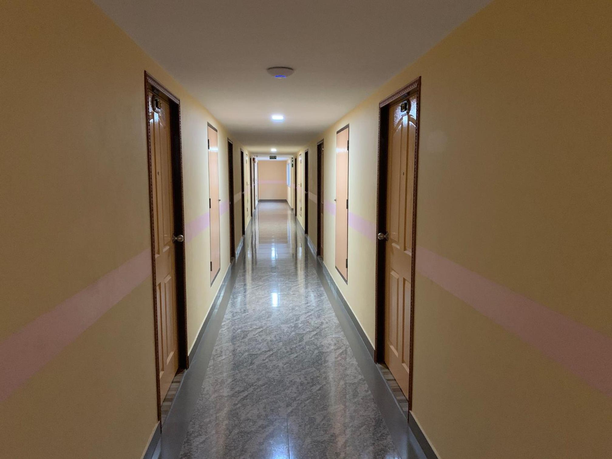 Фото A. A. Pattaya Golden Beach Hotel