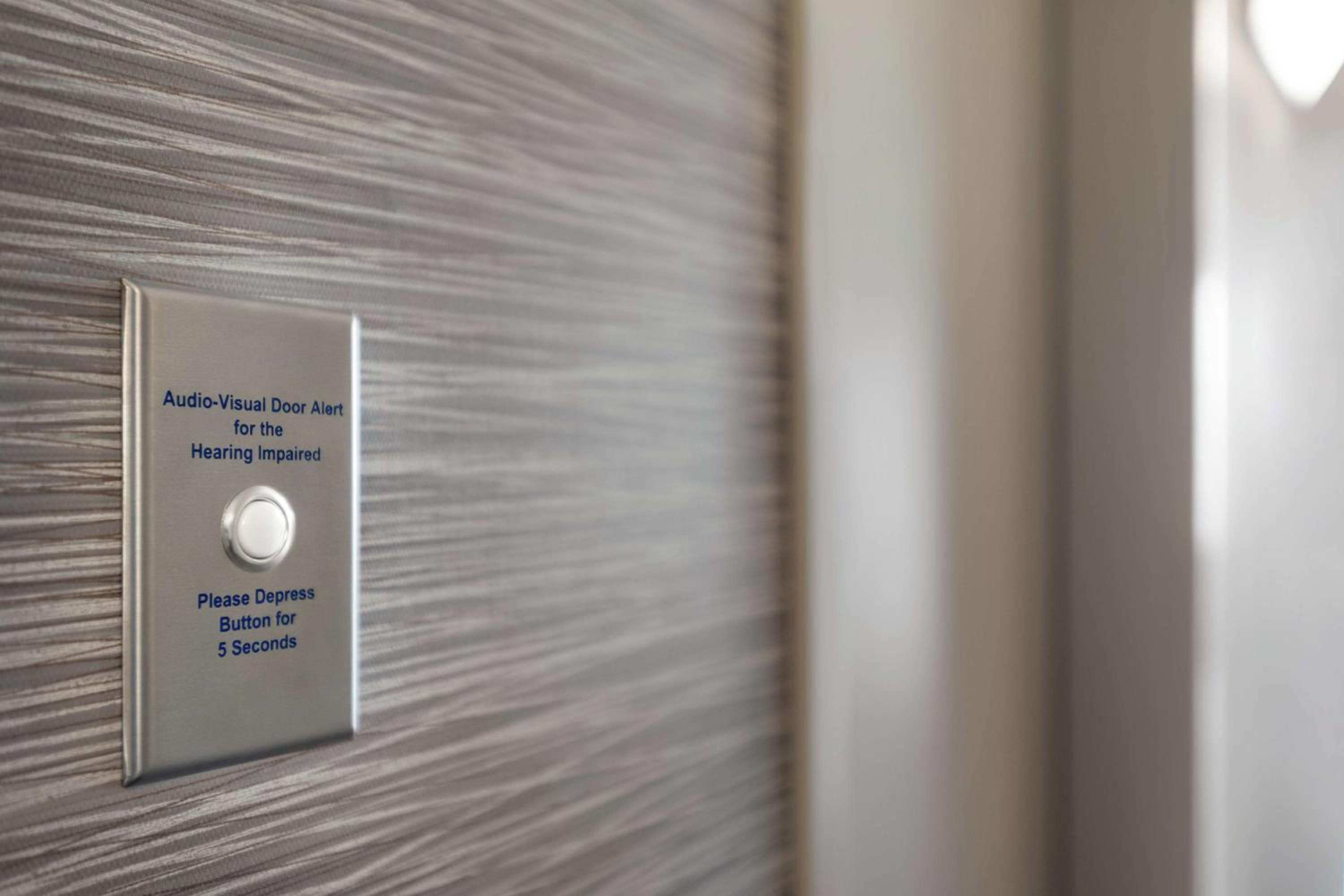 Фото Home2 Suites by Hilton Overland Park