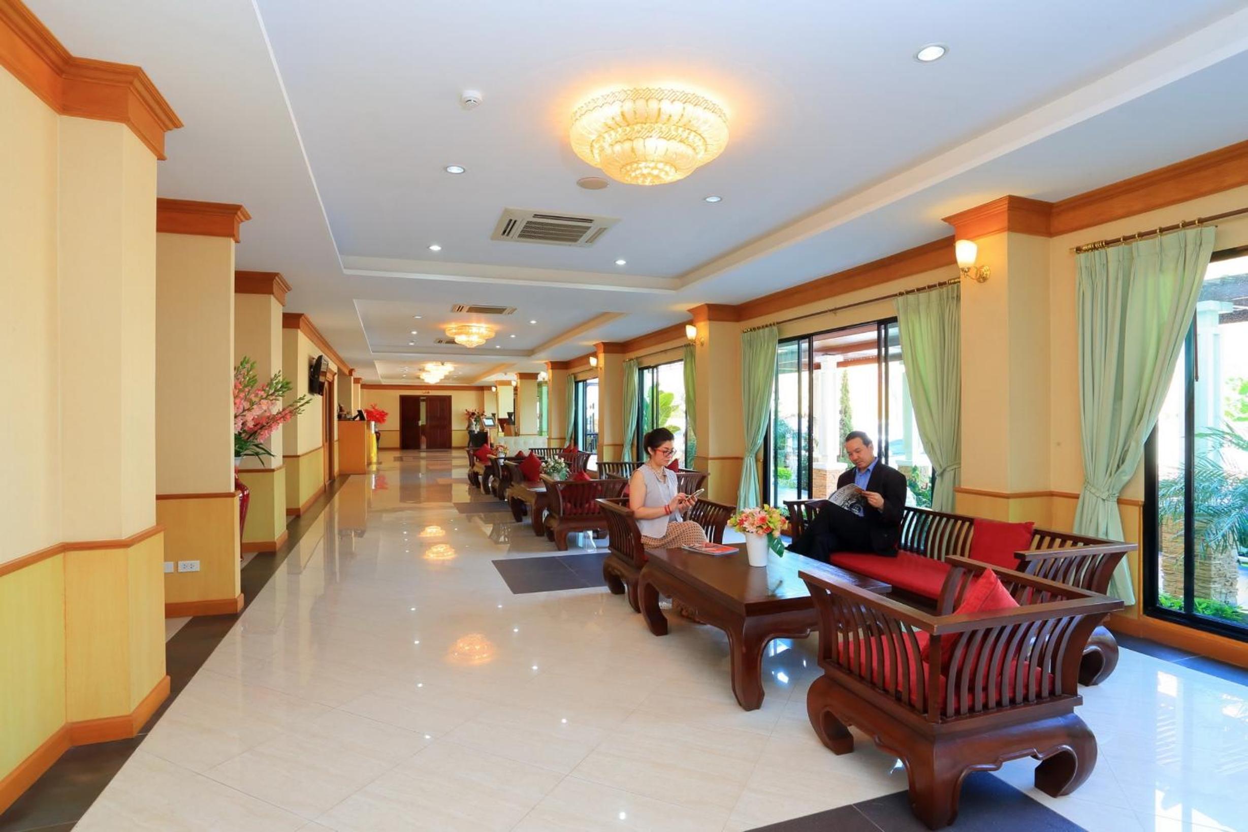 Фото Royal Nakhara Hotel Nongkhai