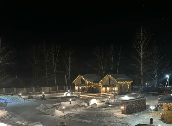 Фото White Grove