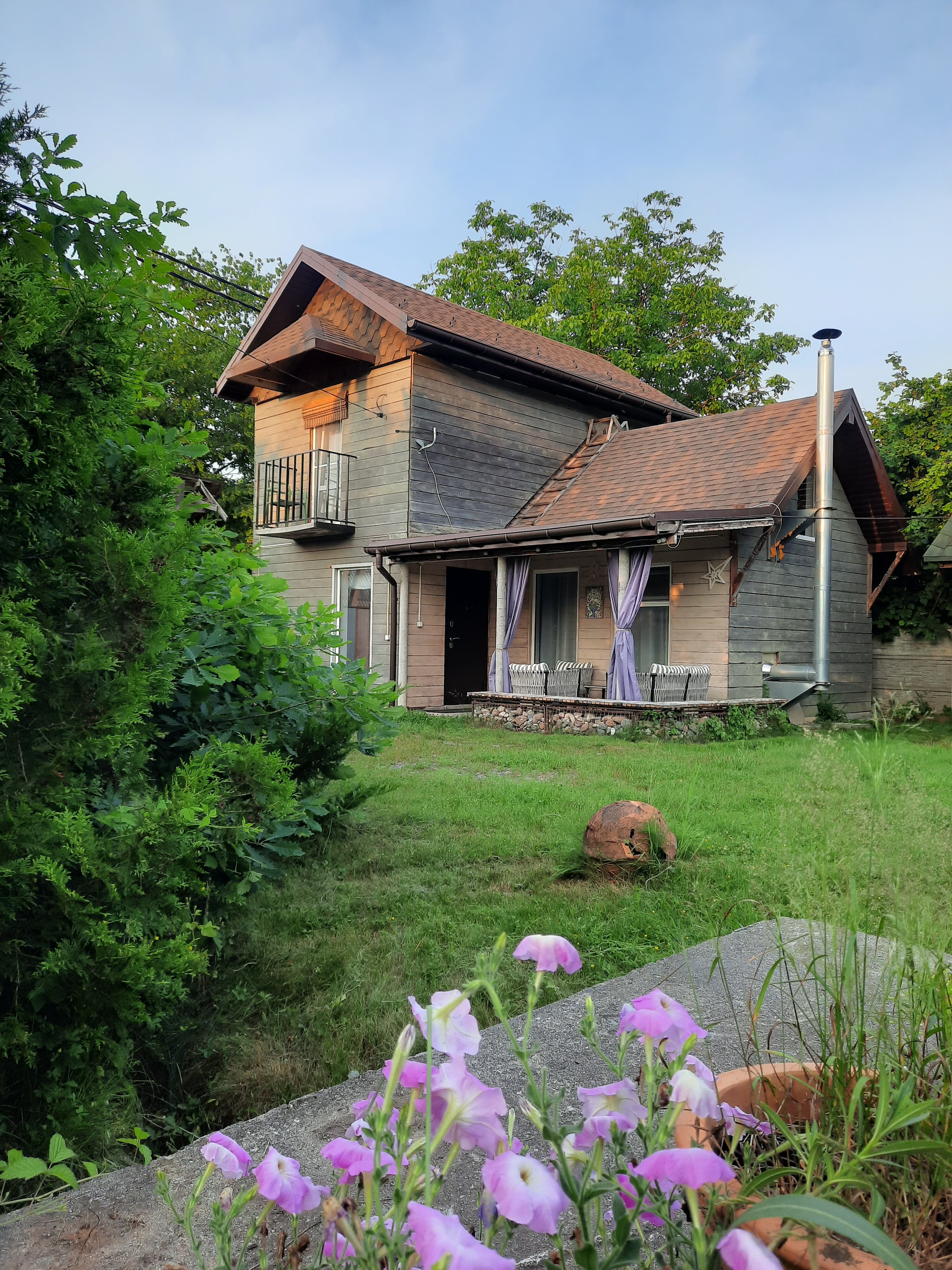 Фото Атмосфера