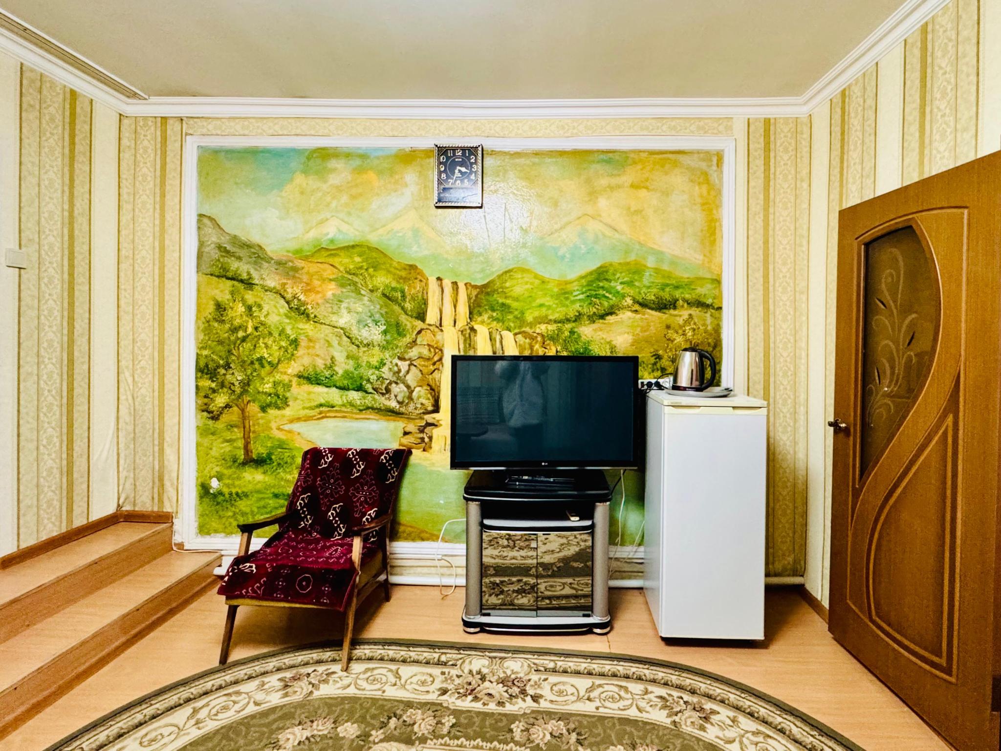 Фото Красный Бак