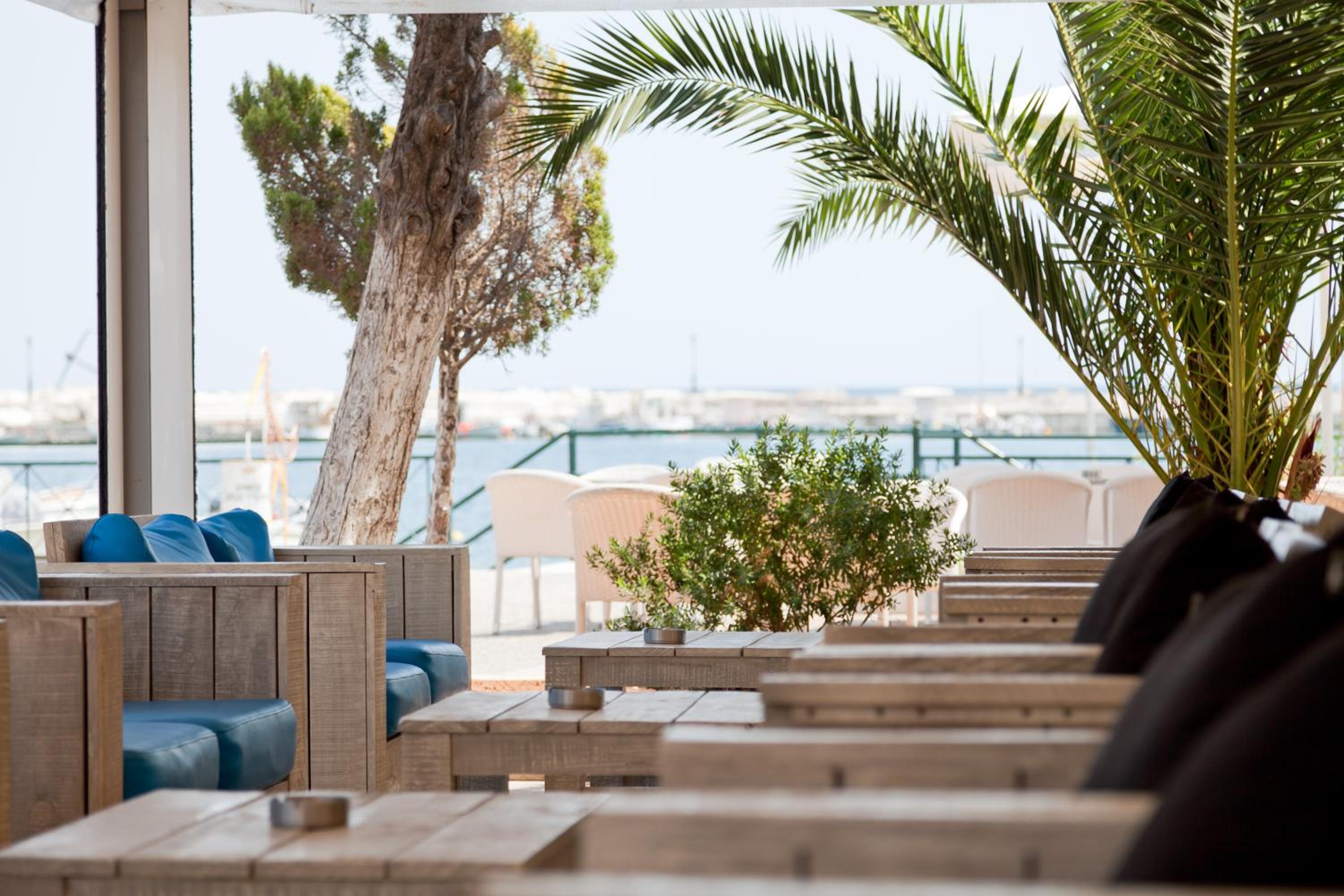 Фото Astros Beach Boutique Hotel