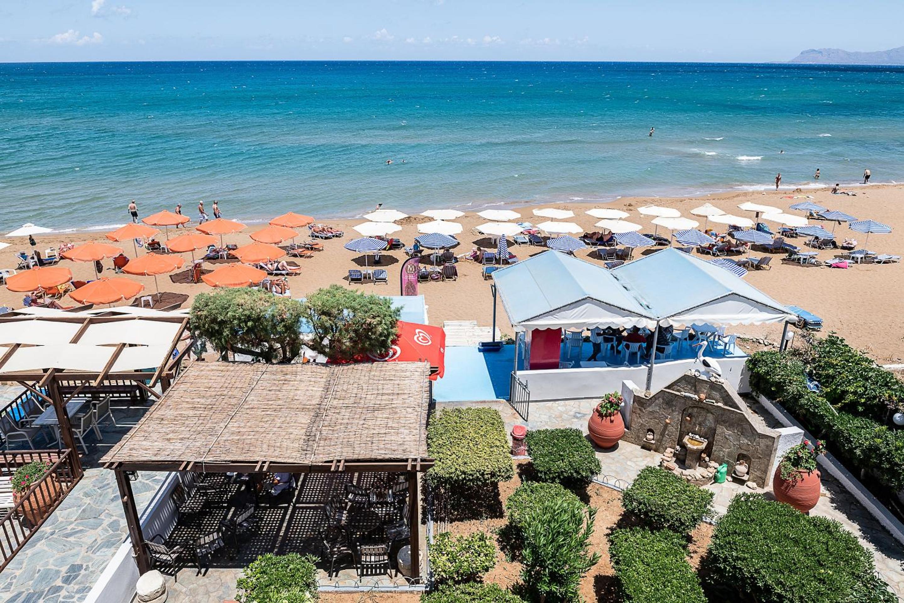 Фото Hotel Koukouras