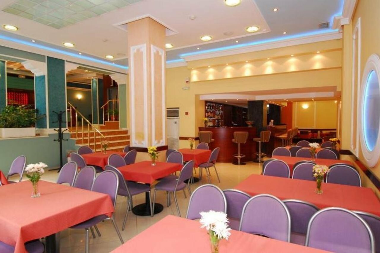 Фото Achillion Hotel