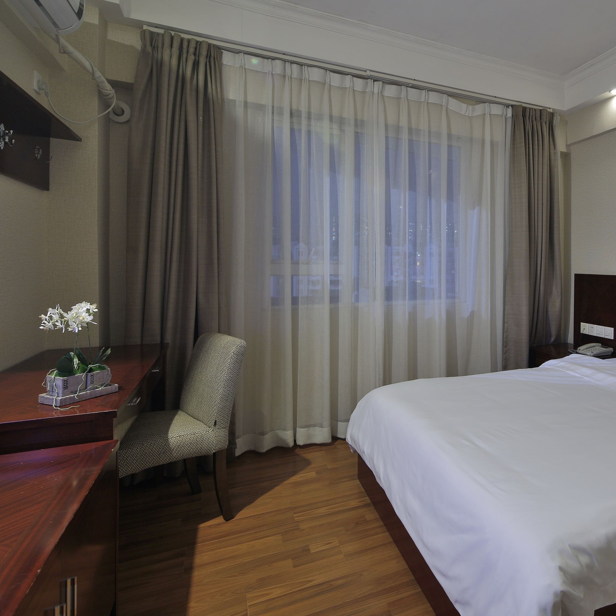 Фото Paco Hotel Guangzhou Jiangtai Road Metro Branch