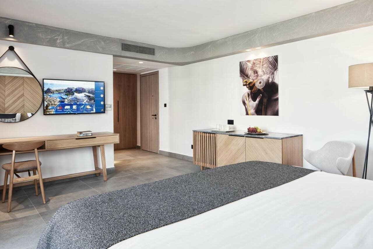 Фото Atlantica Caldera Palace - All Inclusive