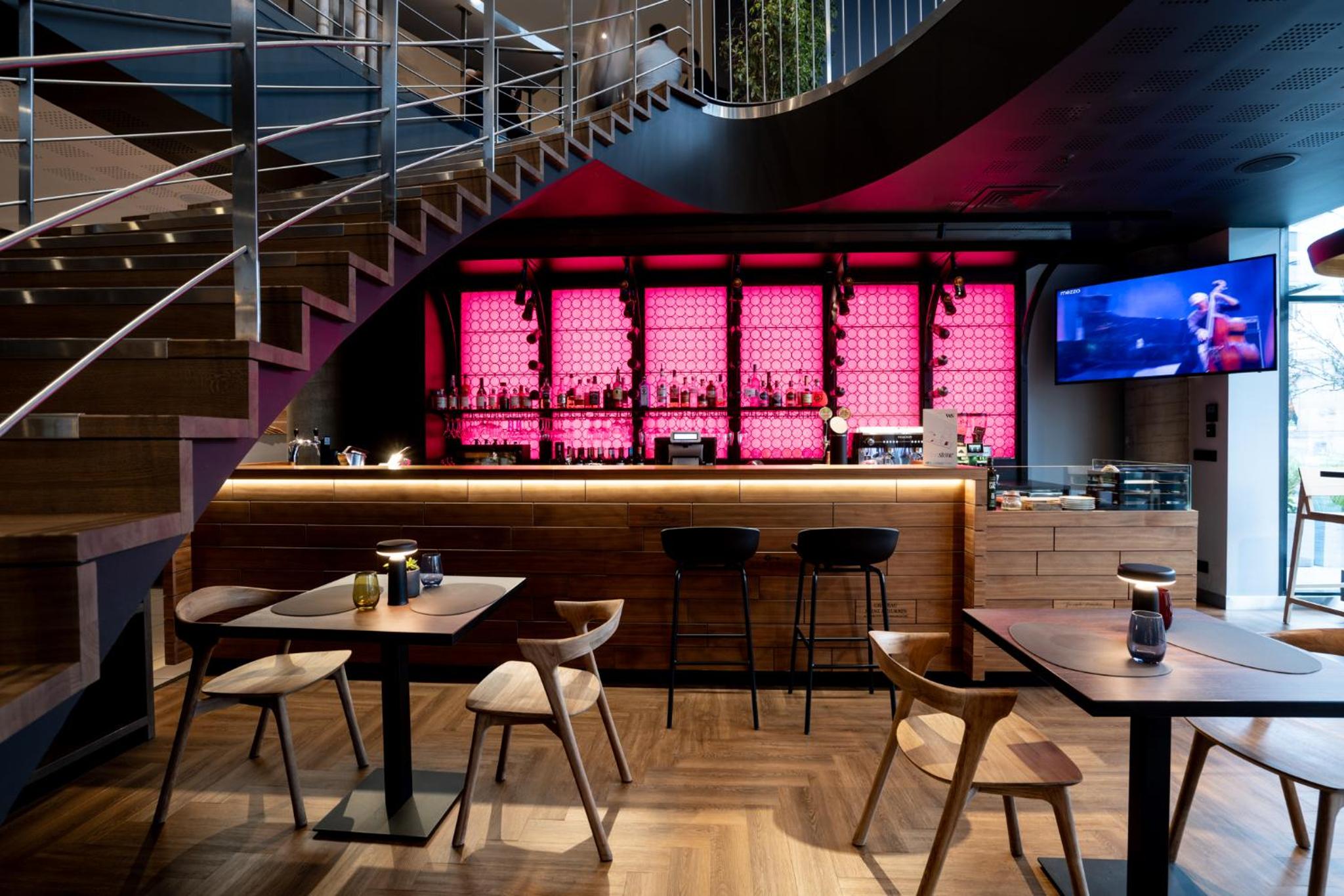 Фото Novotel Vilnius Centre