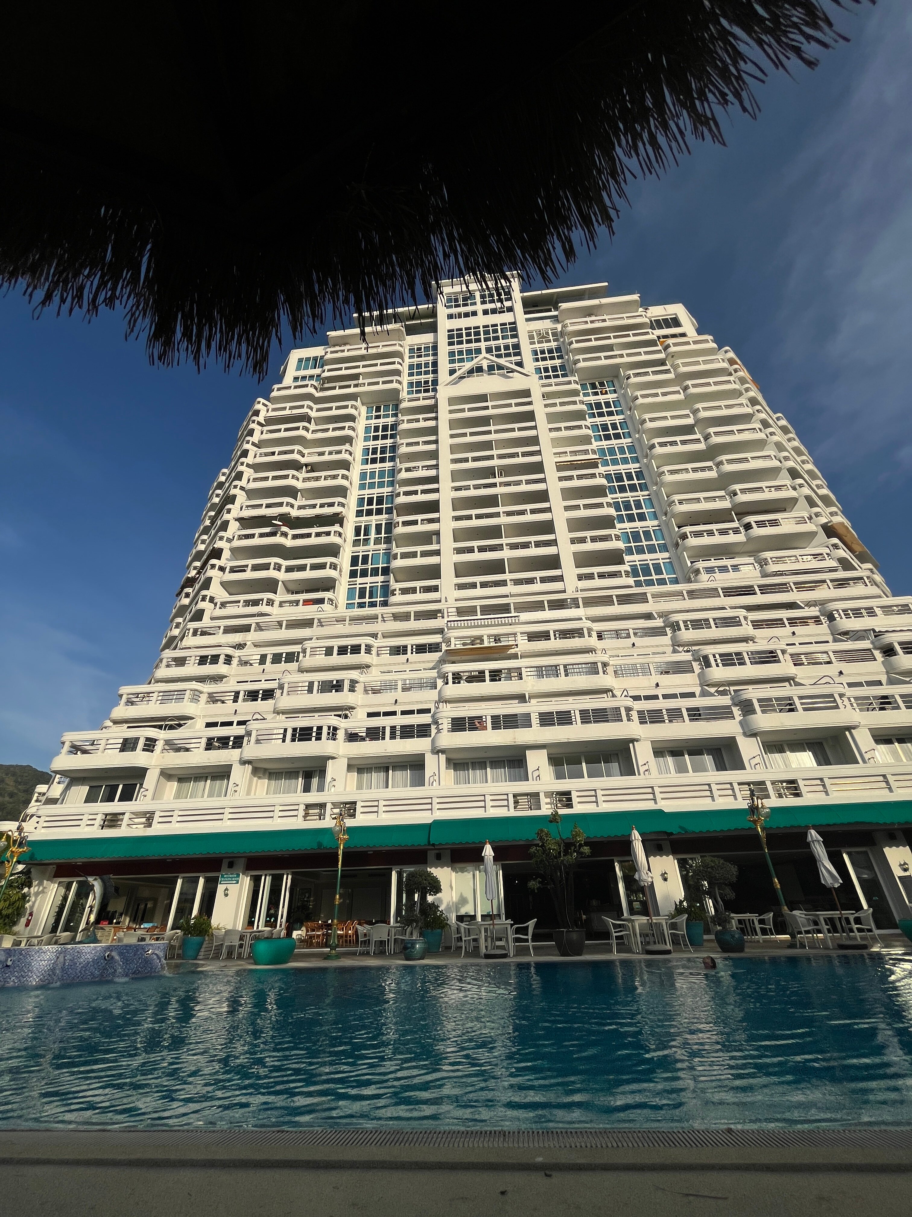 Фото Andaman Beach Suites Hotel