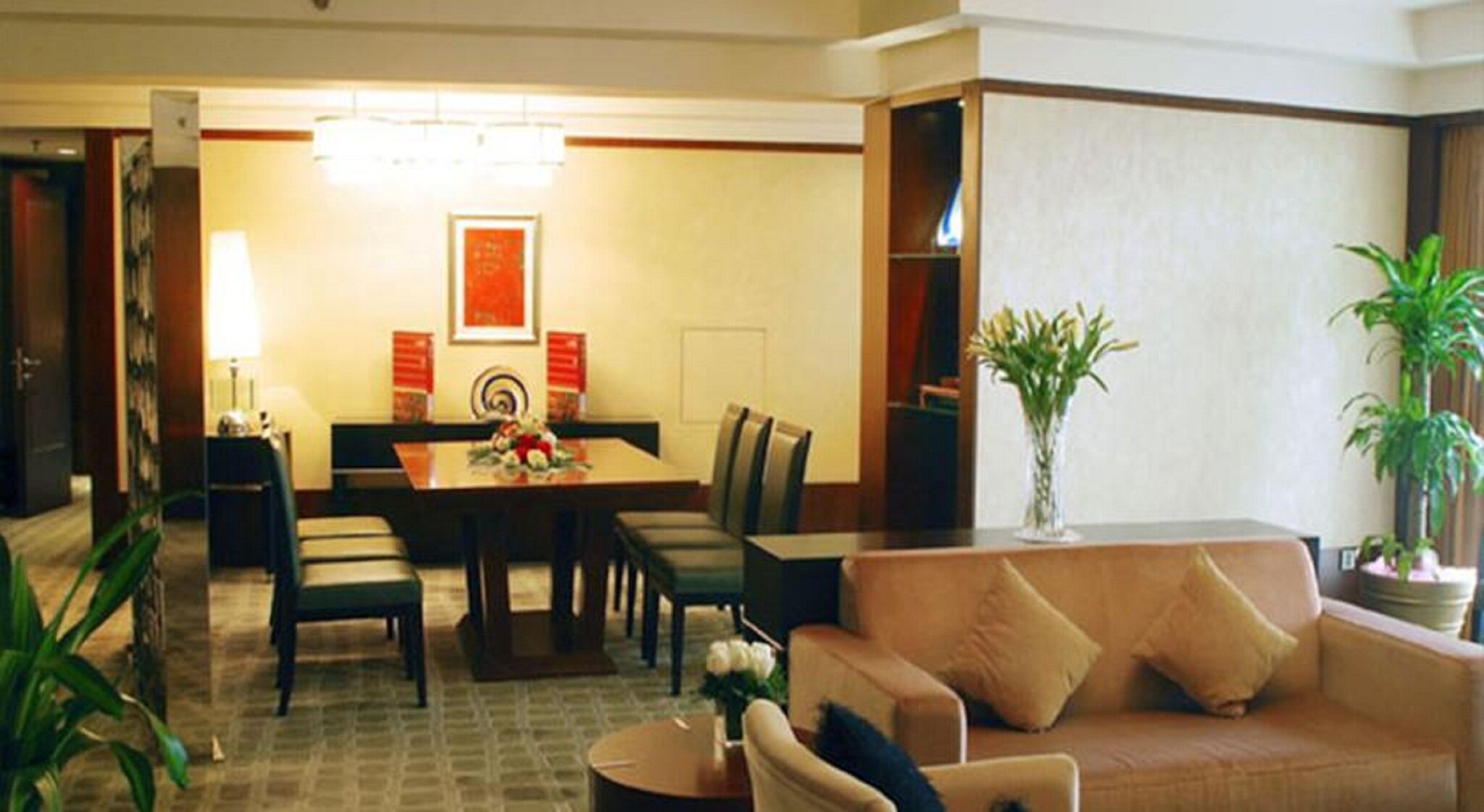 Фото The Beijing Kuntai Royal Hotel