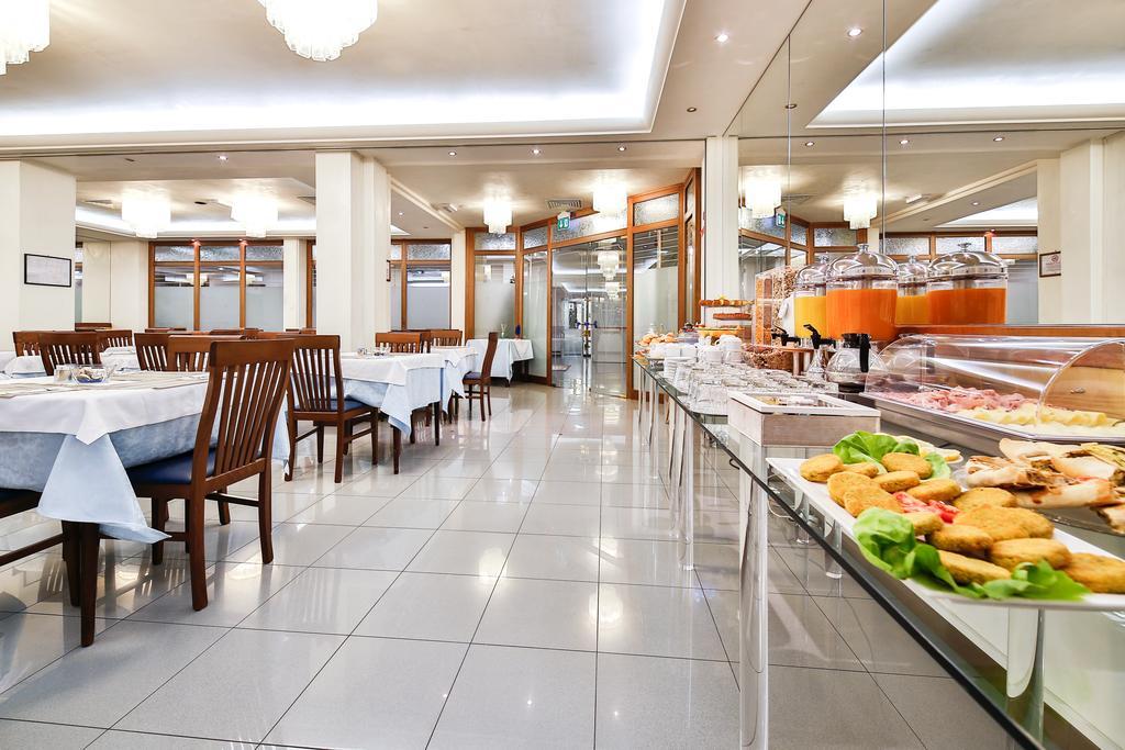 Фото Hotel Sunset