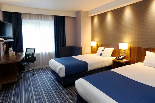 Гостиница Holiday Inn Express Windsor, an Ihg Hotel в Виндзоре