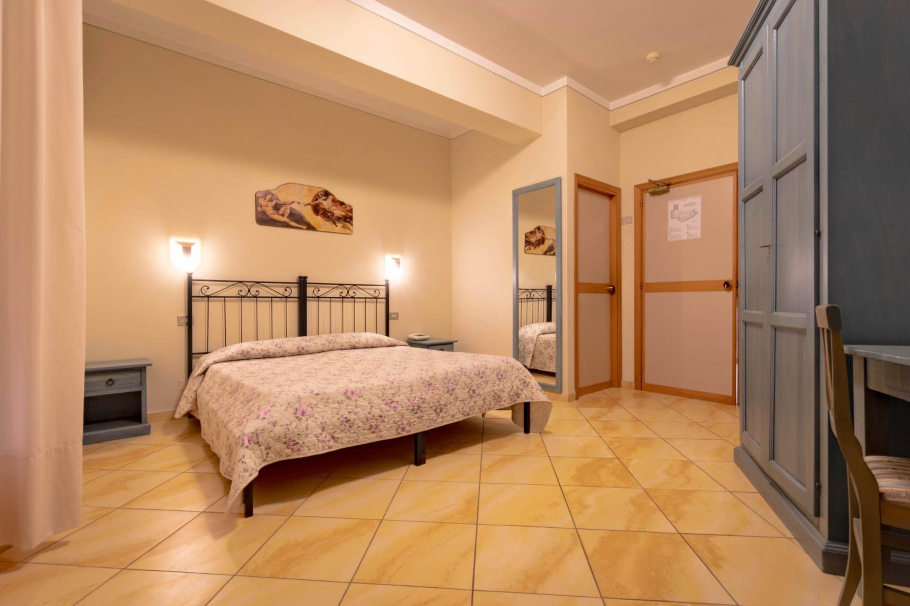 Фото Hotel Ismaele