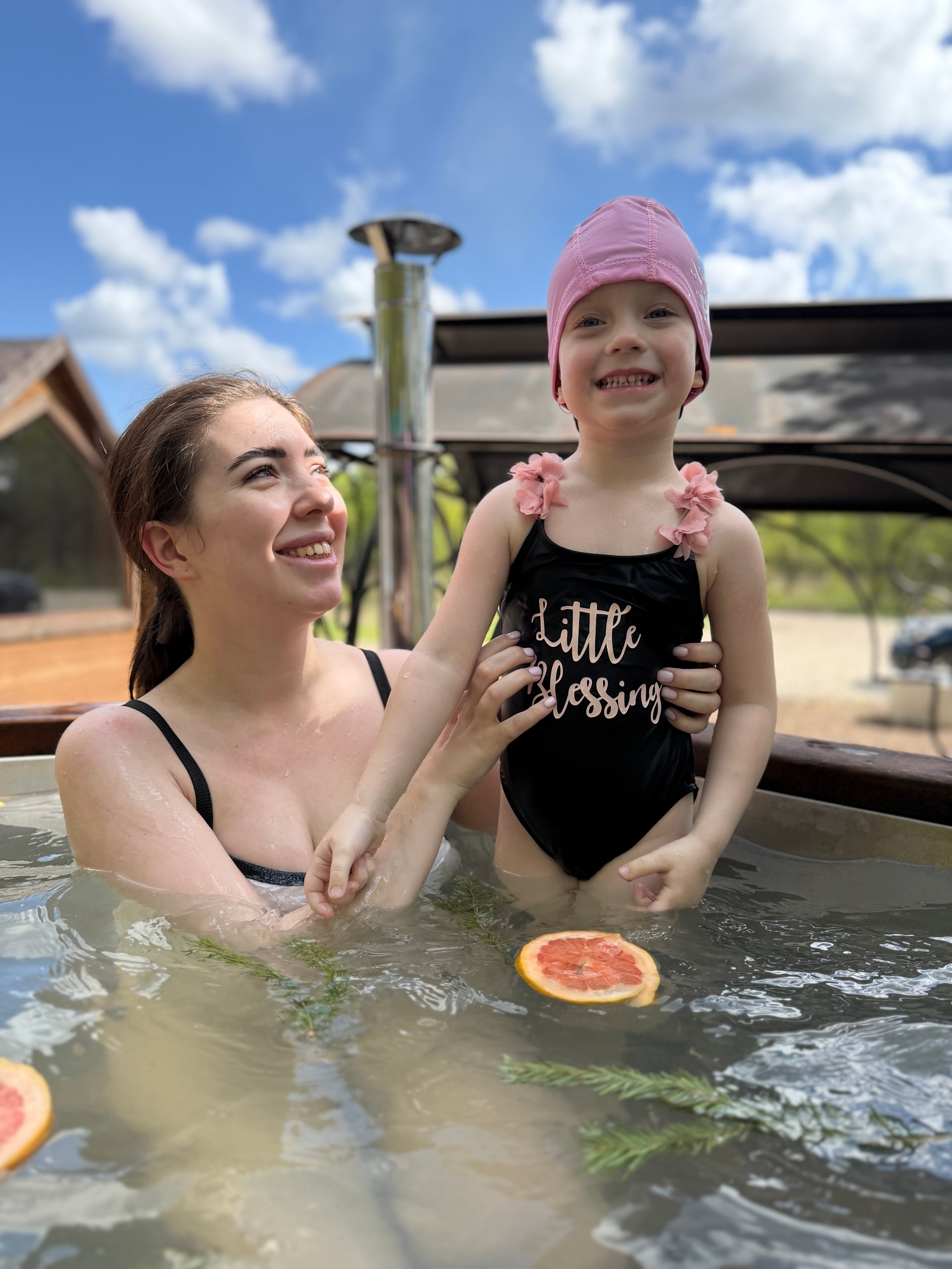 Фото Тишь да Лес