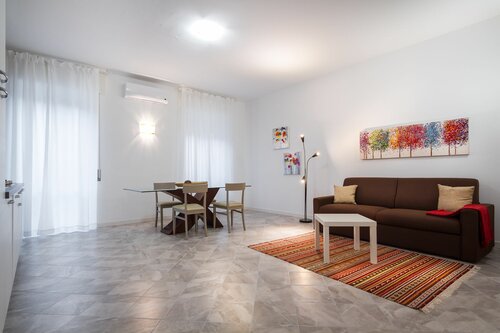 Апартаменты Benzi Appartamenti - Como Lake Host в Комо