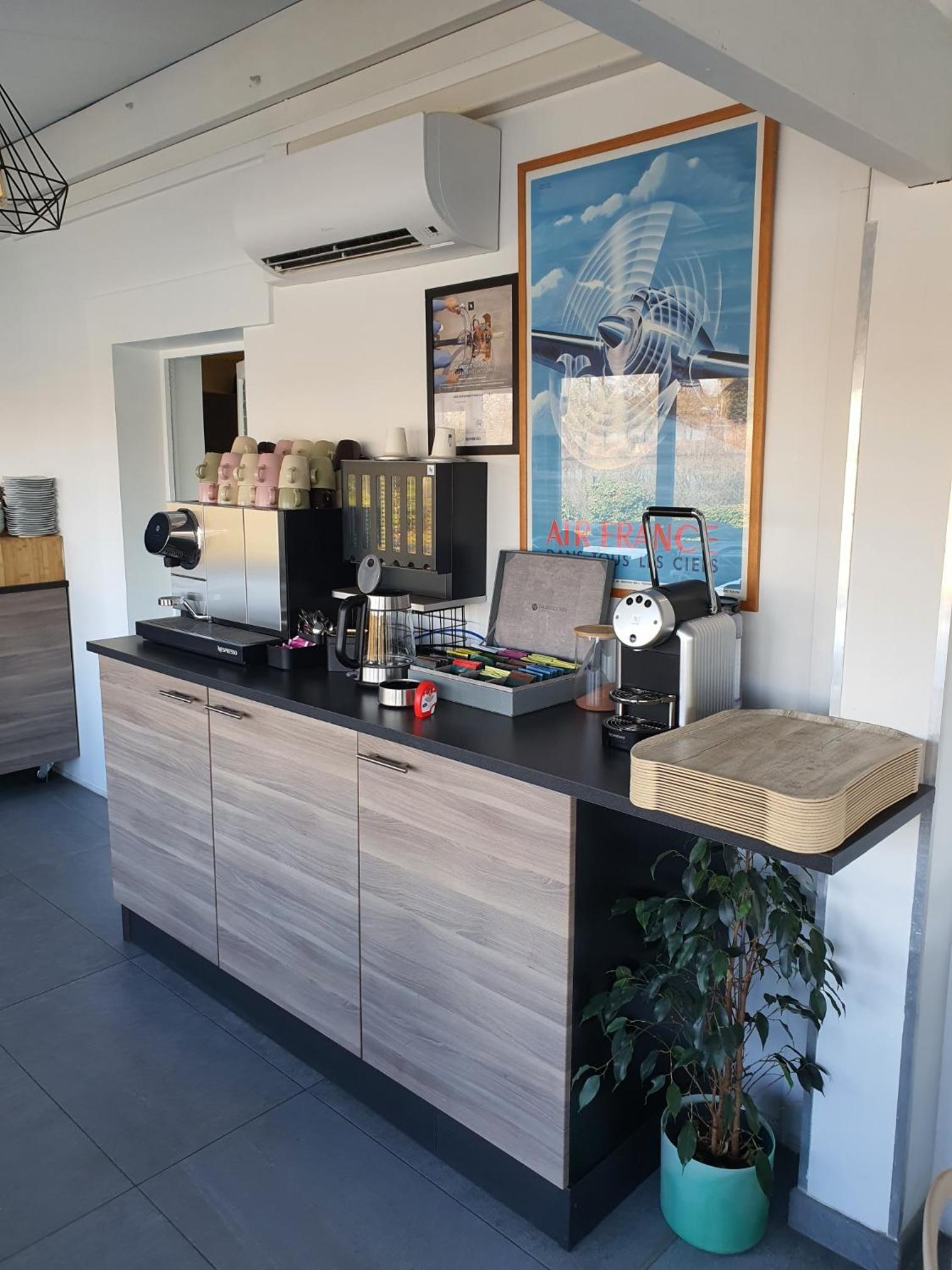 Фото Hôtel des Lacs