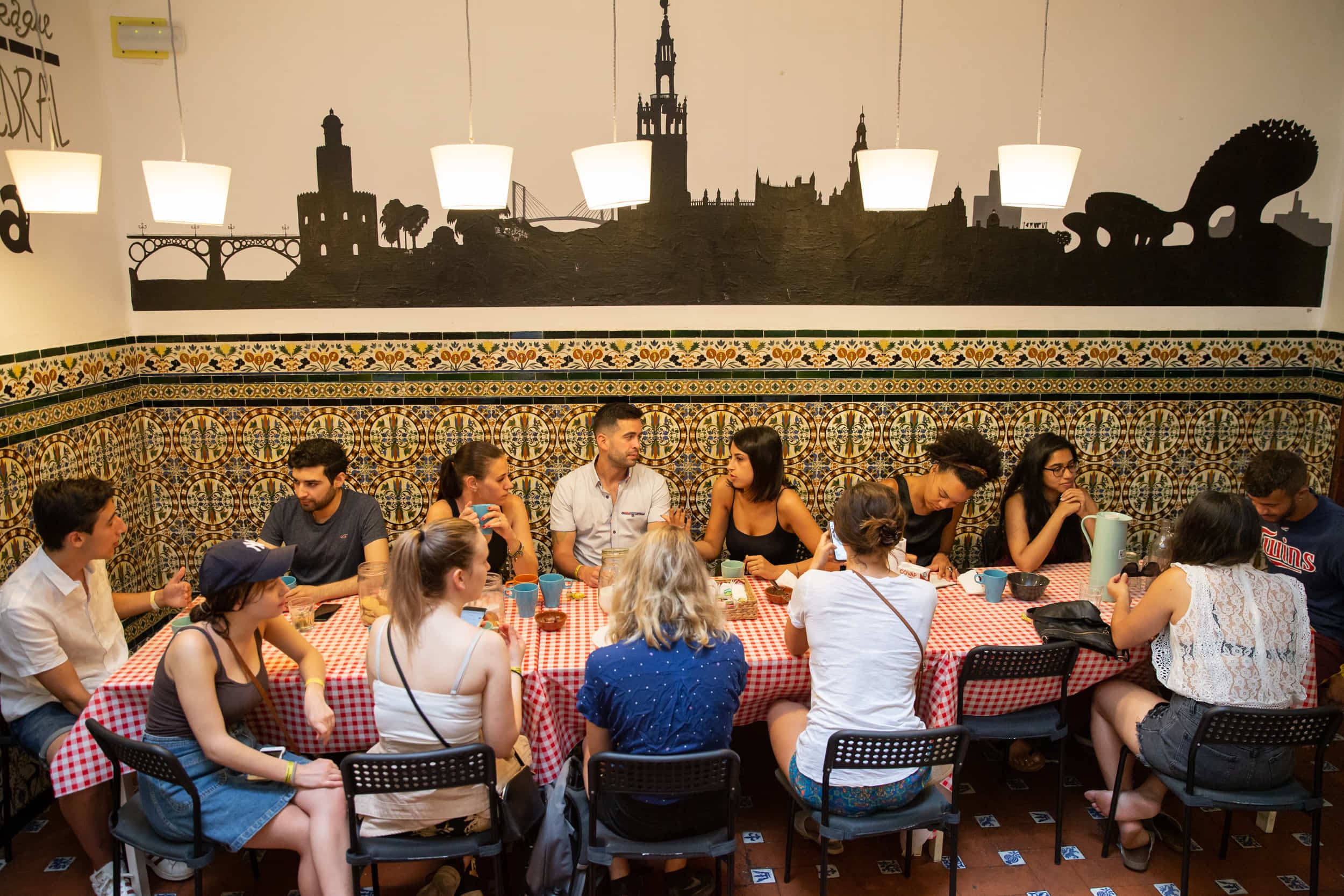 Фото Onefam Catedral Hostel Seville