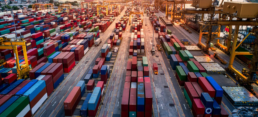 Container shipping SMR-Logistic, Vladivostok, photo