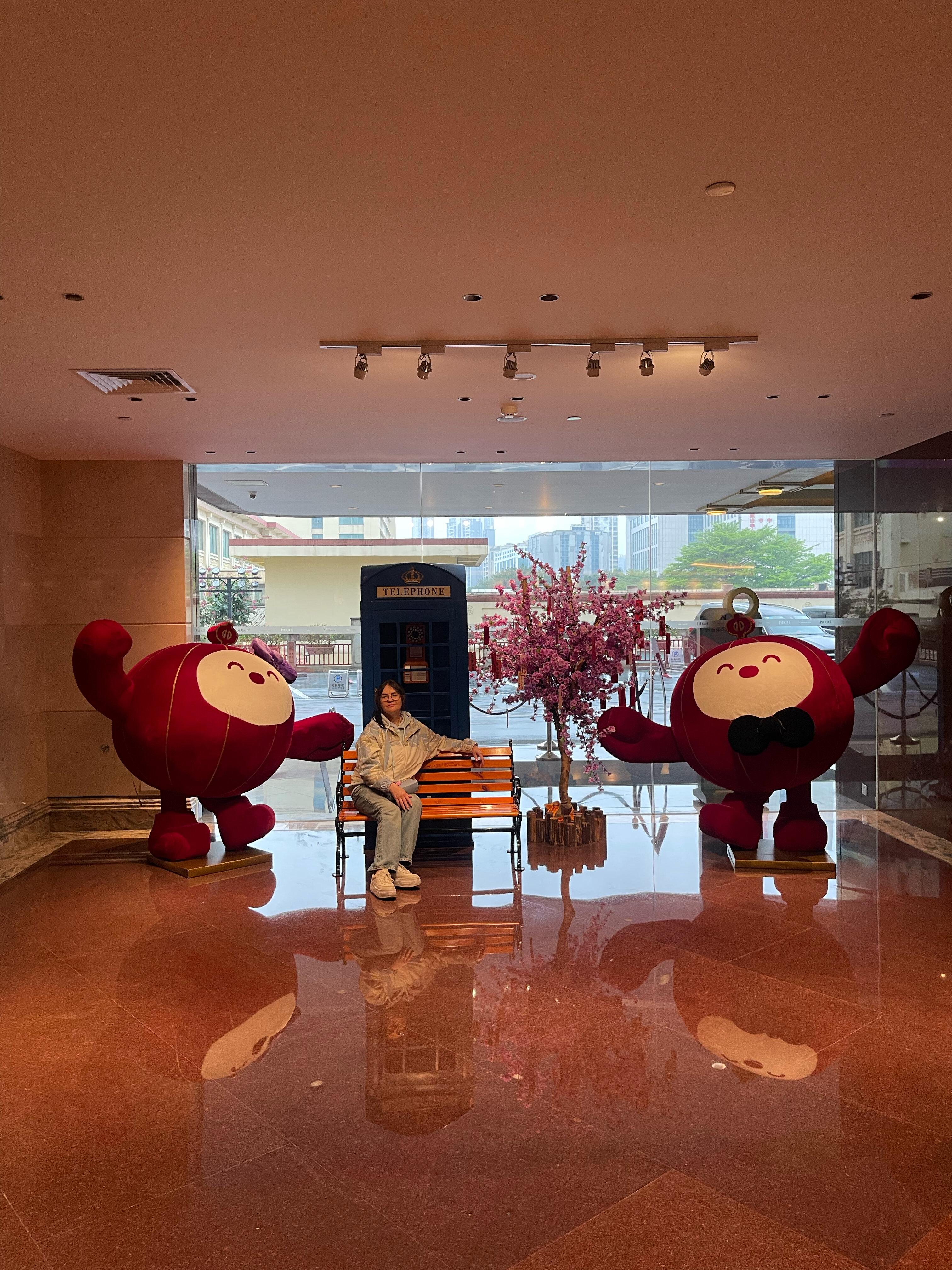 Фото China Hotel