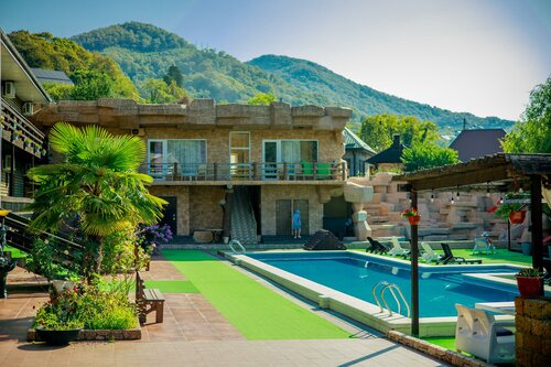 Гостиница Роз Мари в Лоо