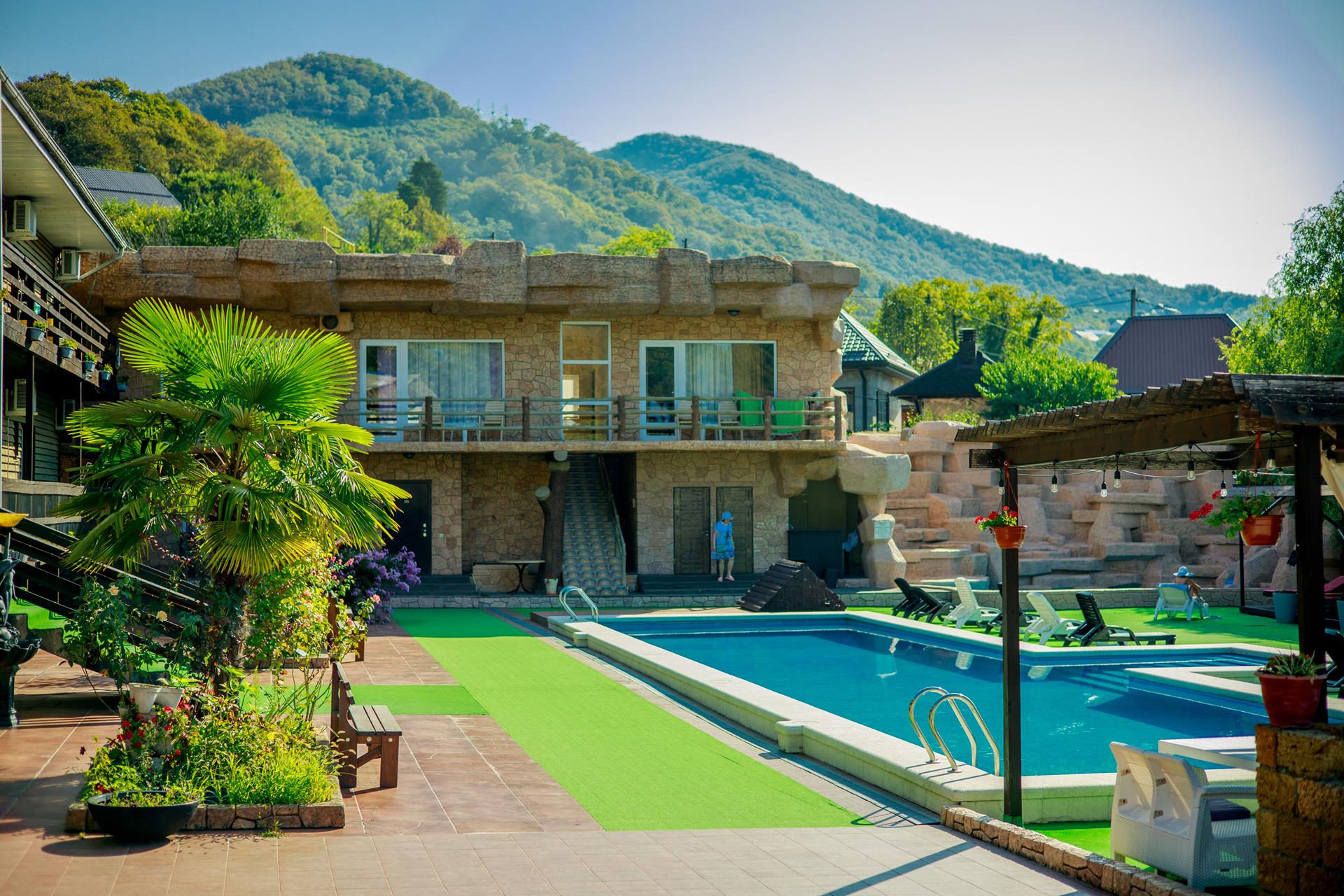 Фото отеля 1