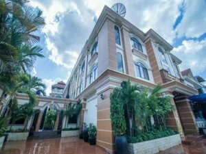 Гостиница Reaksmey Chanreas Hotel