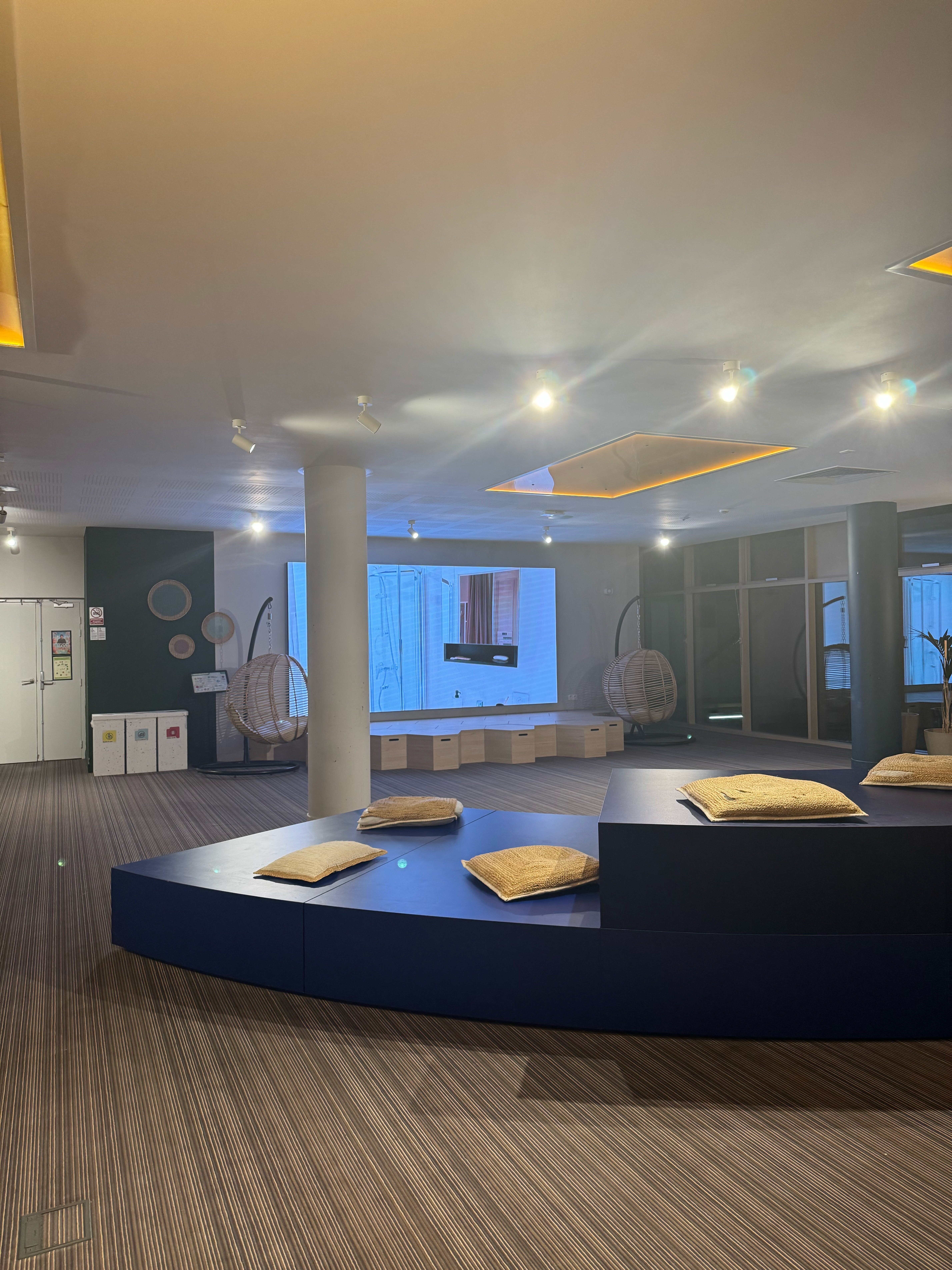 Фото Ecla Paris Villejuif