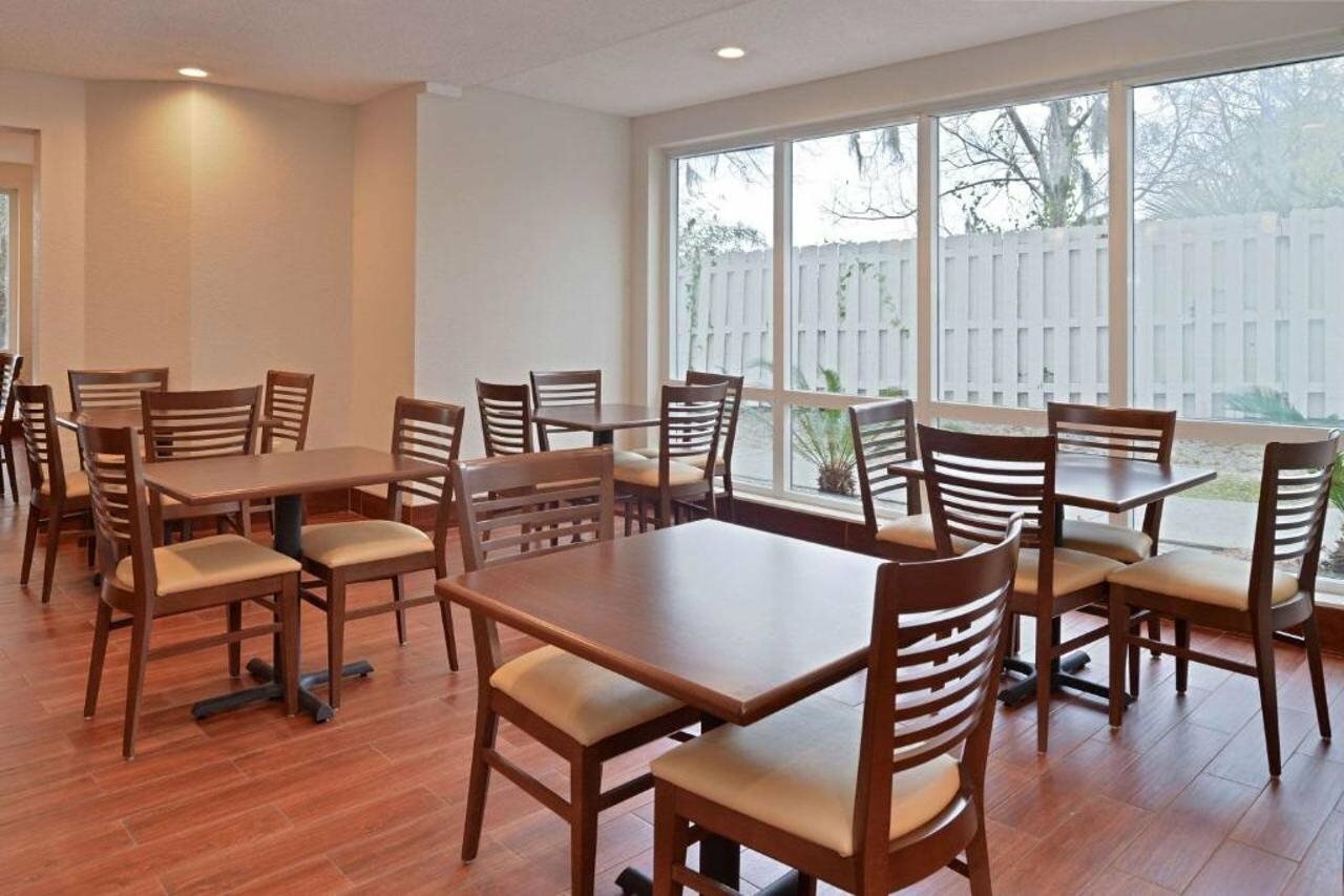 Фото Sleep Inn Beaufort