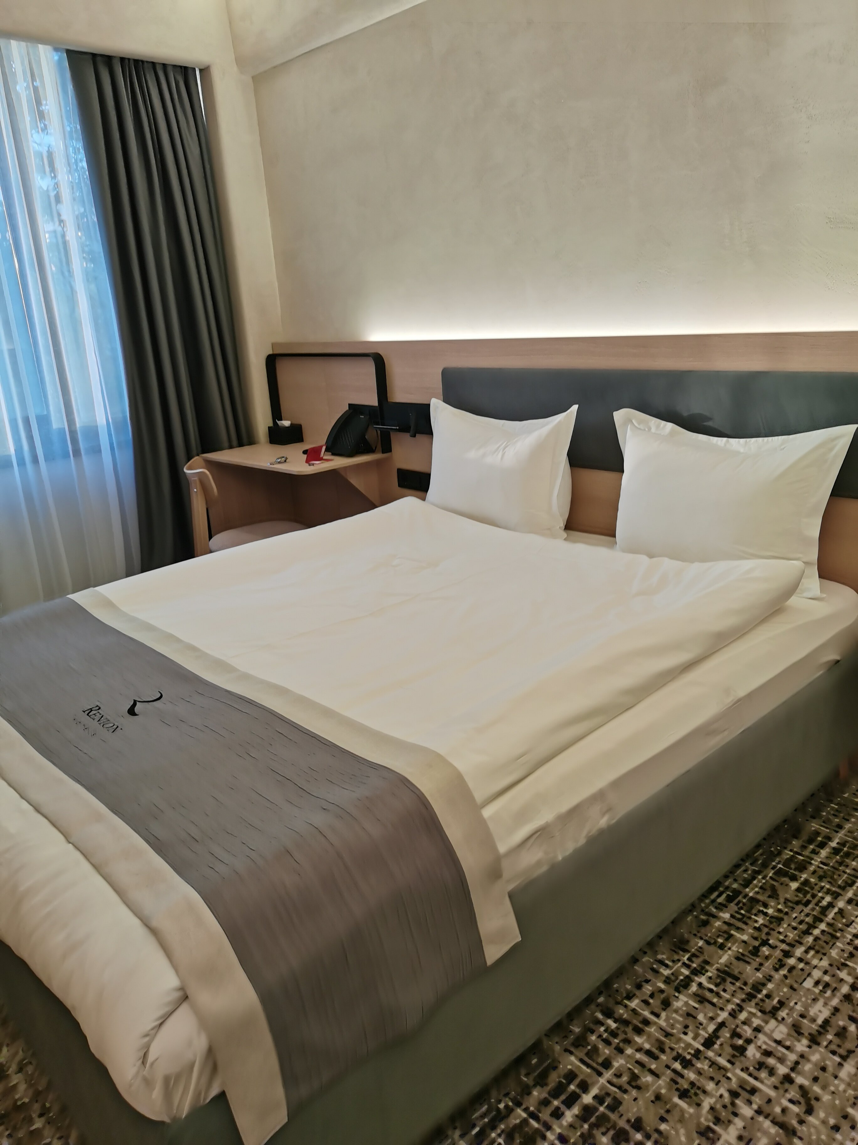 Фото Renion City Hotel