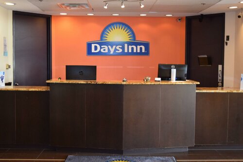 Гостиница Days Inn by Wyndham Sherman