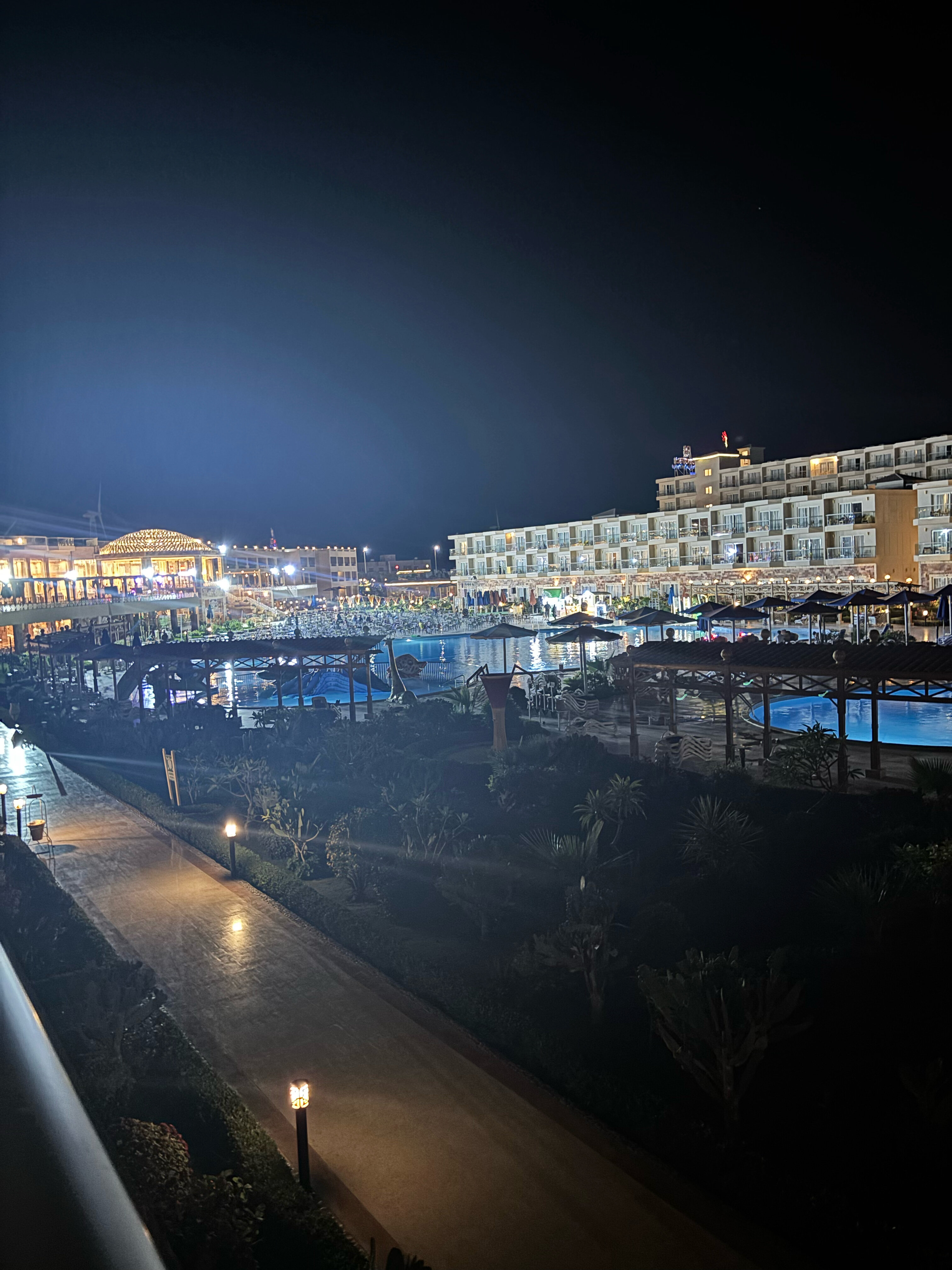 Фото Hawaii Paradise Aqua Park Resort